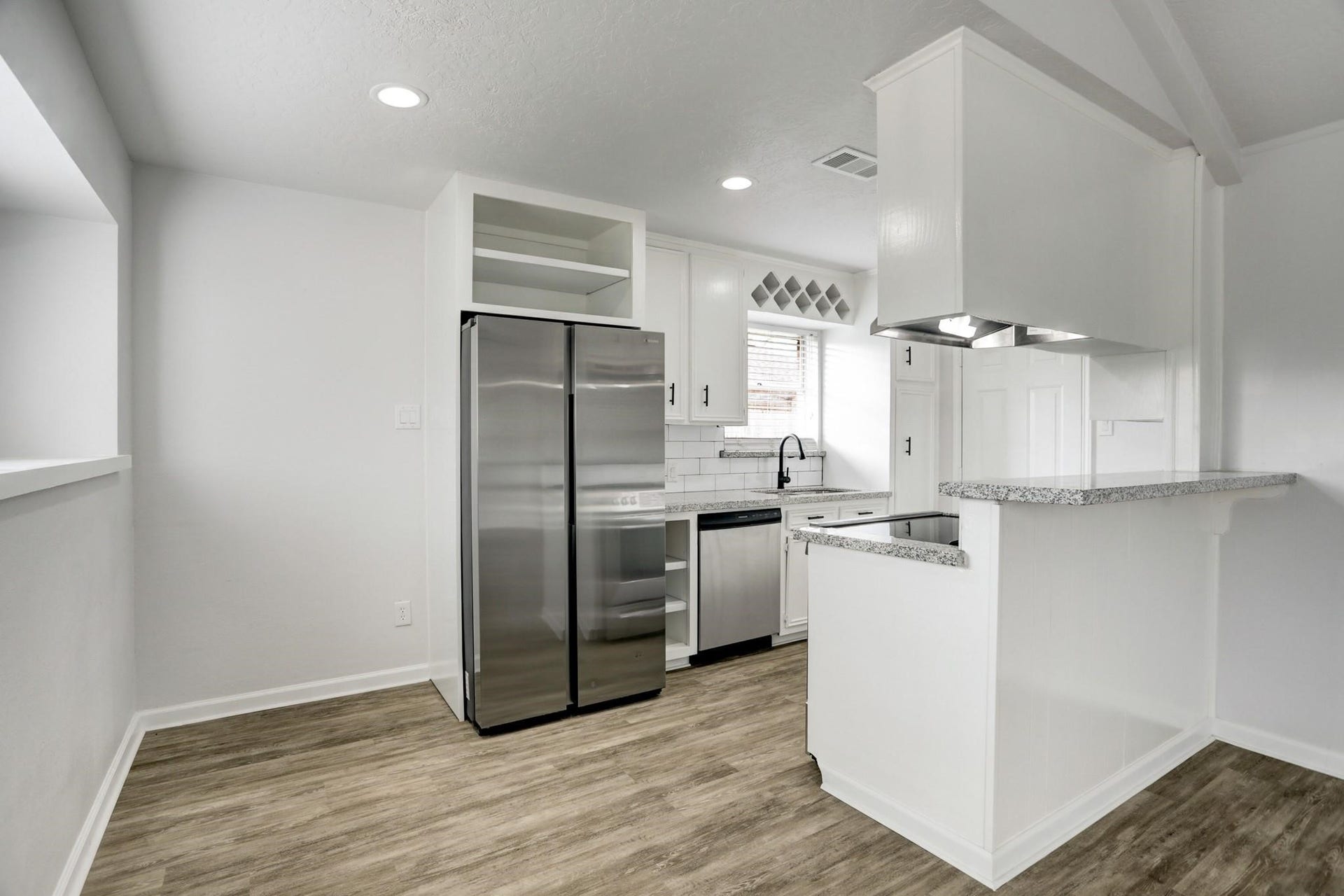 5613 Armstrong Drive, Texas City, TX 77591 5613 Armstrong Drive, Texas City, TX 77591