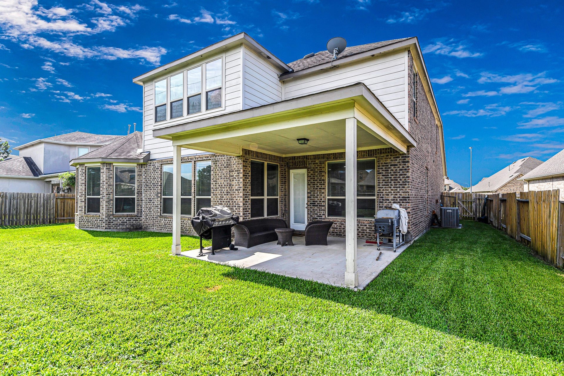 28106 Middlewater View, Katy, TX 77406 Covered Patio off Kitchen