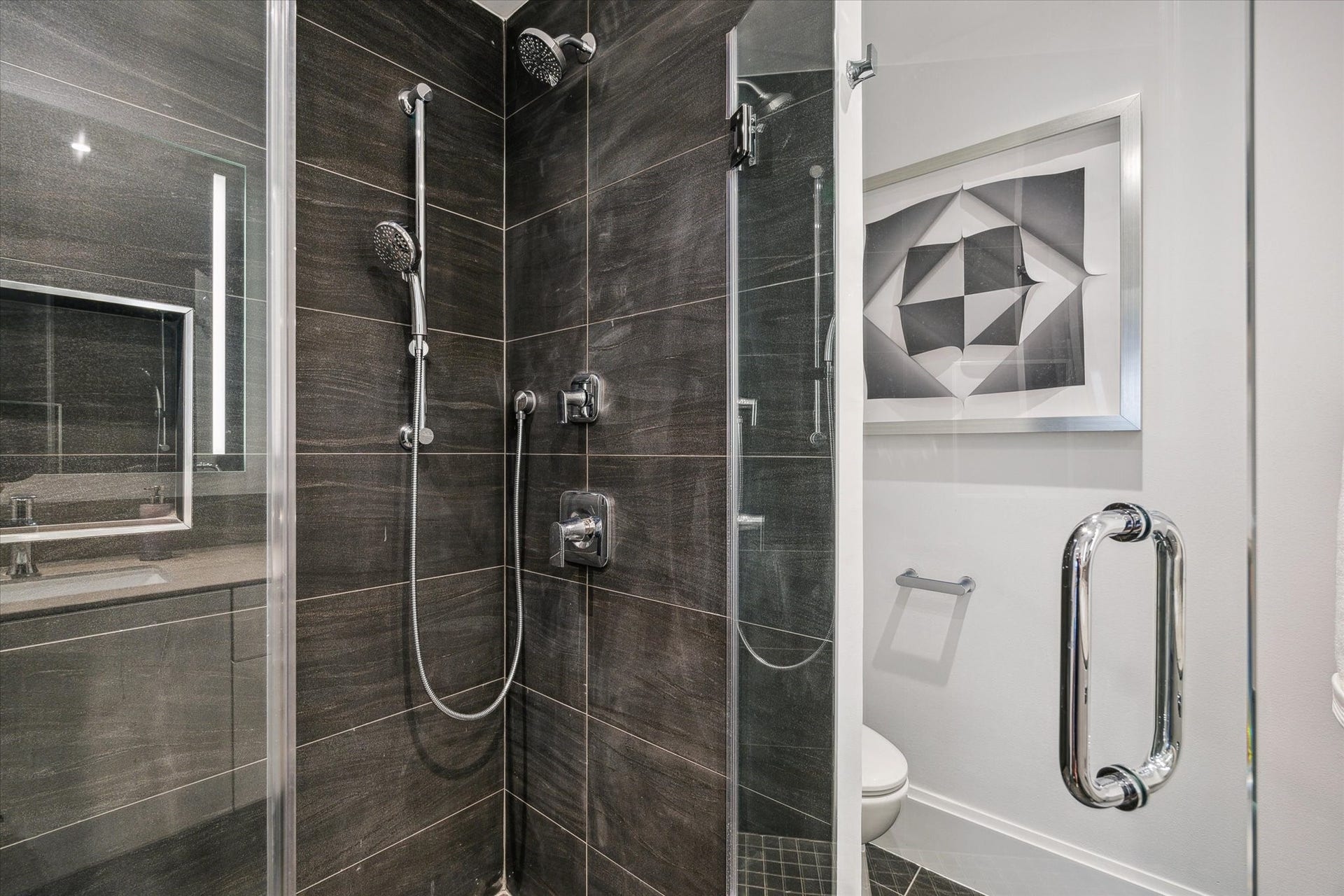 1701 Hermann Drive, #30D, Houston, TX 77004 Shower in primary bathroom.