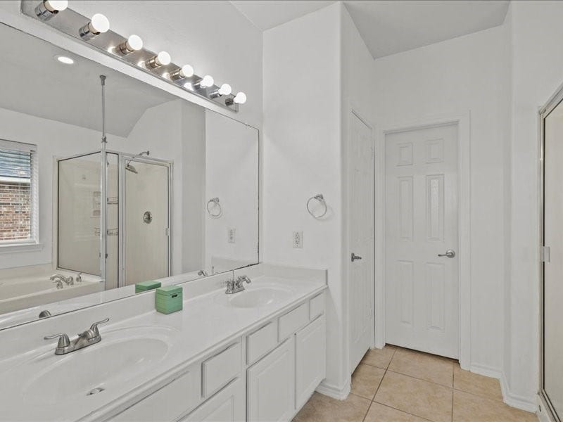 6507 Canyon Mist Lane, Dickinson, TX 77539 6507 Canyon Mist Lane, Dickinson, TX 77539