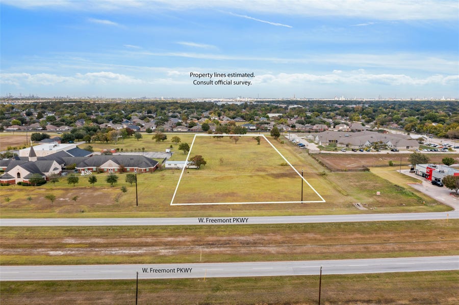 Property photo for 0 Fairmont Parkway, La Porte, TX