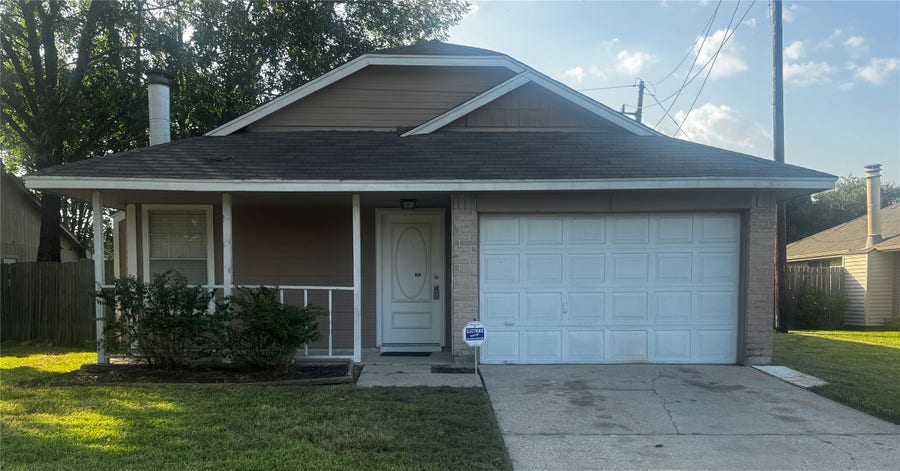 Property photo for 10719 Ambergate Drive, Humble, TX
