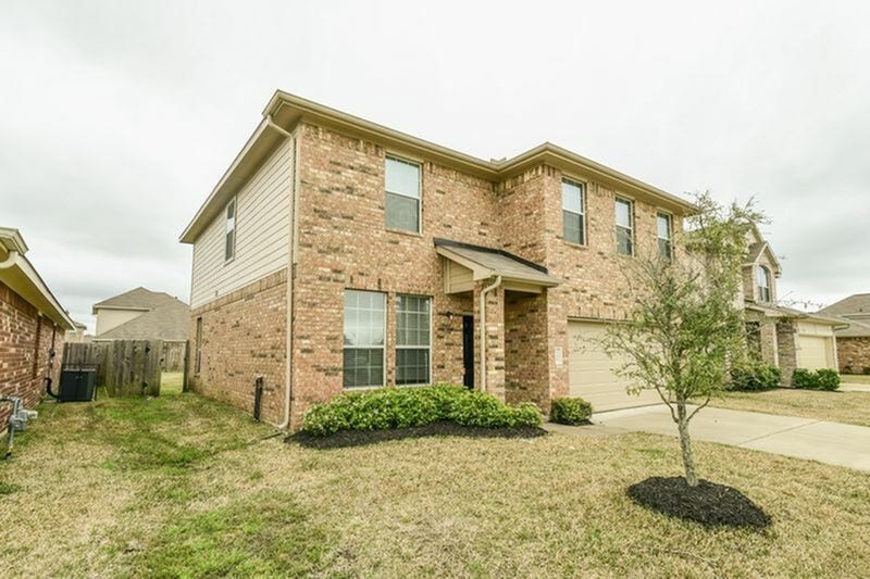Property photo for 200 Rodeo Drive, Manvel, TX