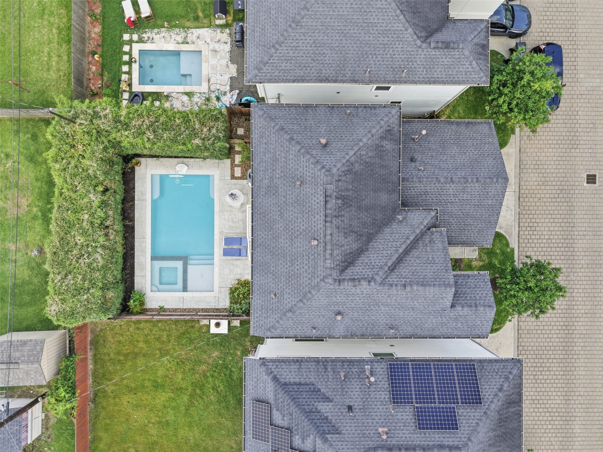 327 Yale Oaks Lane, Houston, TX 77091