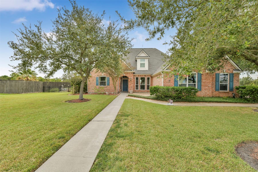 Property photo for 2719 Quaker Drive, Texas City, TX