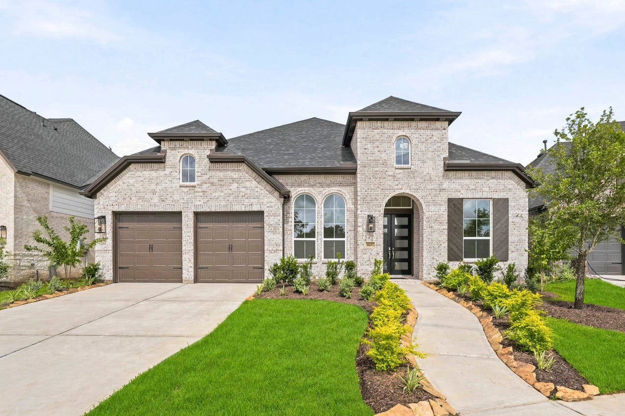 1623 Summer Pine Court, Missouri City, TX 77459 Popular 216 plan with all brick exterior.