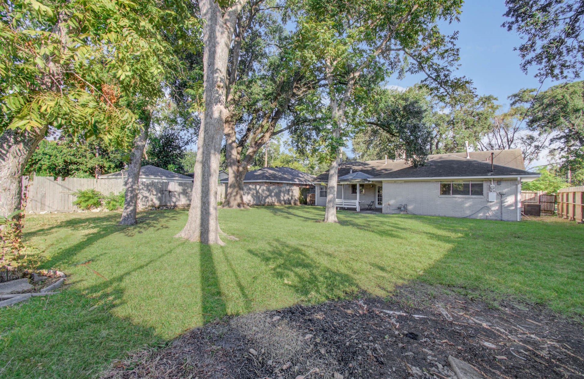 8407 Sharpview Drive, Houston, TX 77036 8407 Sharpview Drive, Houston, TX 77036