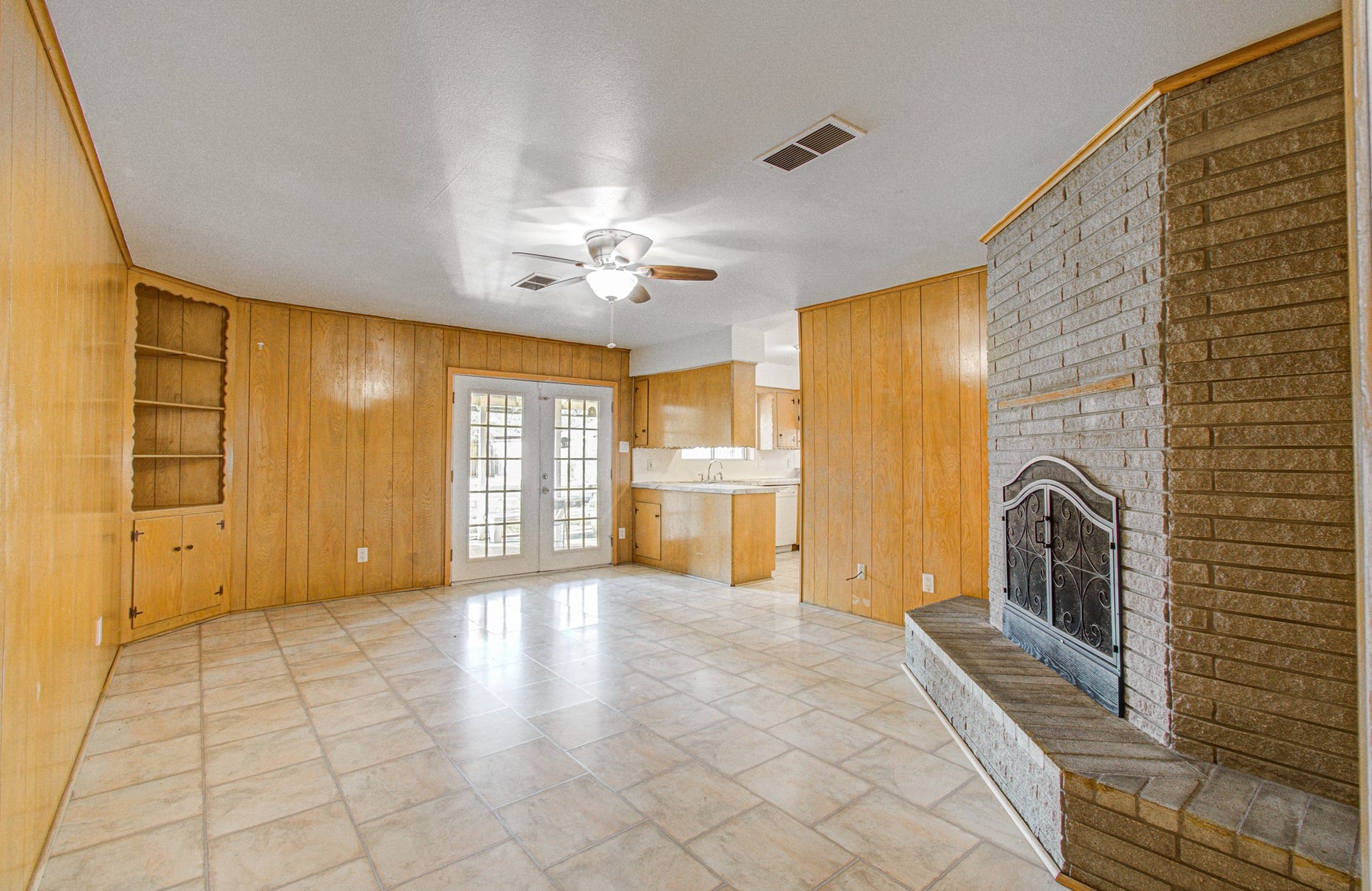 8407 Sharpview Drive, Houston, TX 77036 8407 Sharpview Drive, Houston, TX 77036