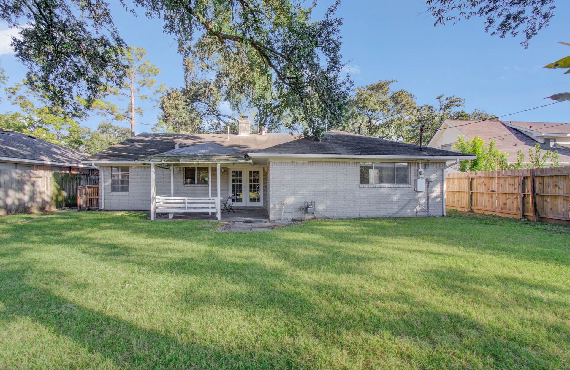 8407 Sharpview Drive, Houston, TX 77036 8407 Sharpview Drive, Houston, TX 77036