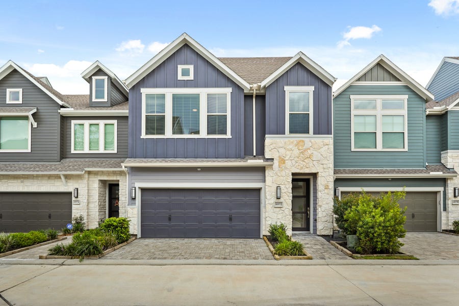 Property photo for 10972 Hewitt Cliff Lane, Houston, TX