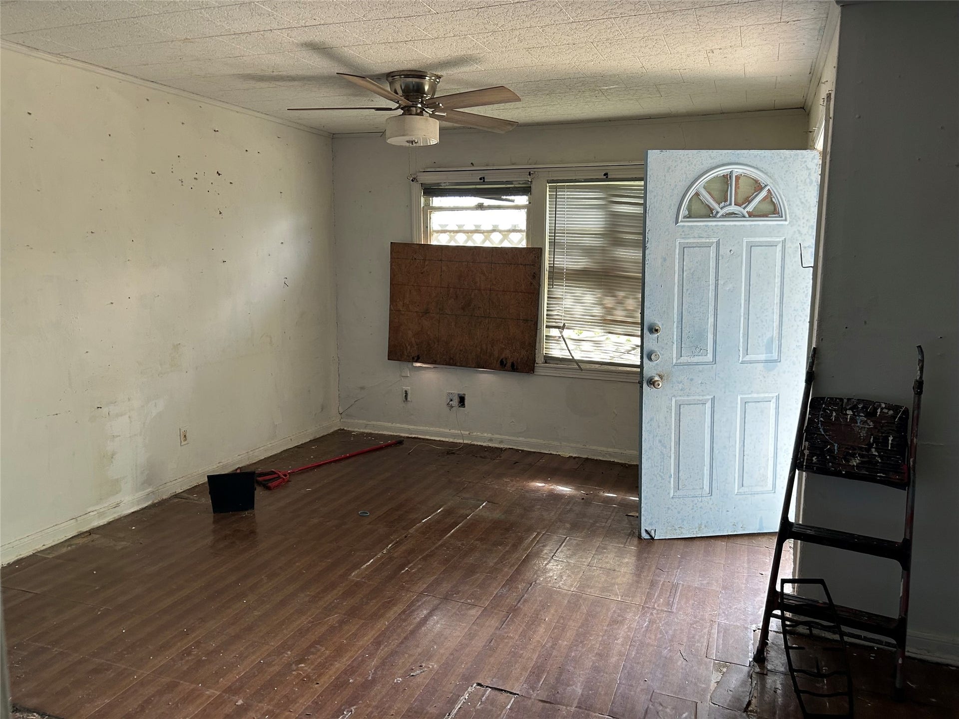 2207 NORMAN Street, Pasadena, TX 77506