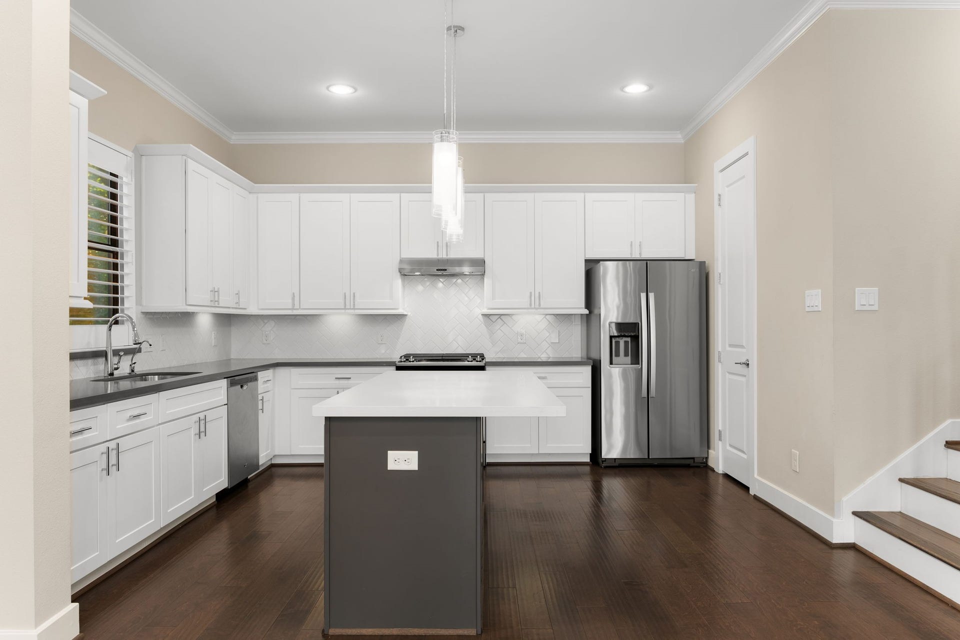 1834 Bonner Street, Houston, TX 77007 1834 Bonner Street, Houston, TX 77007