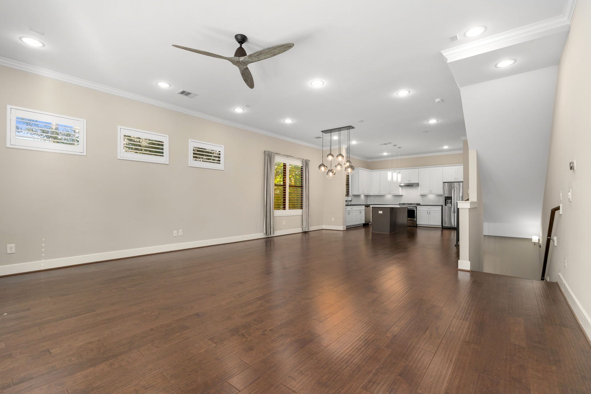 1834 Bonner Street, Houston, TX 77007 1834 Bonner Street, Houston, TX 77007
