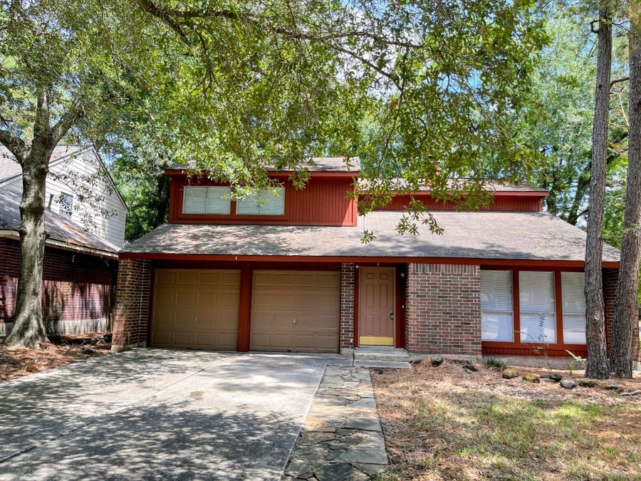 Property photo for 4 N Greenbud Court, The Woodlands, TX