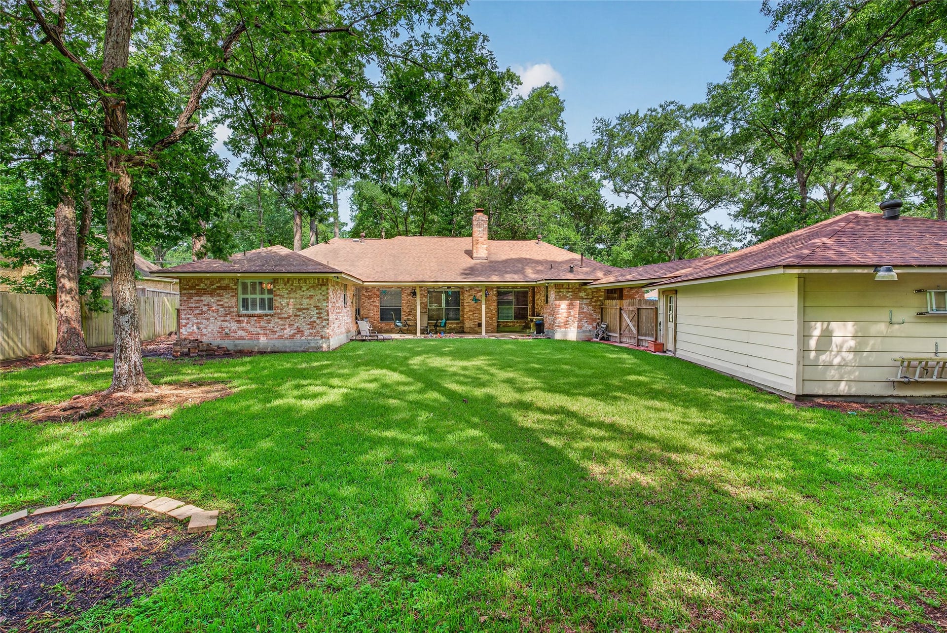 97 Panorama Drive, Panorama Village, TX 77304 97 Panorama Drive, Panorama Village, TX 77304