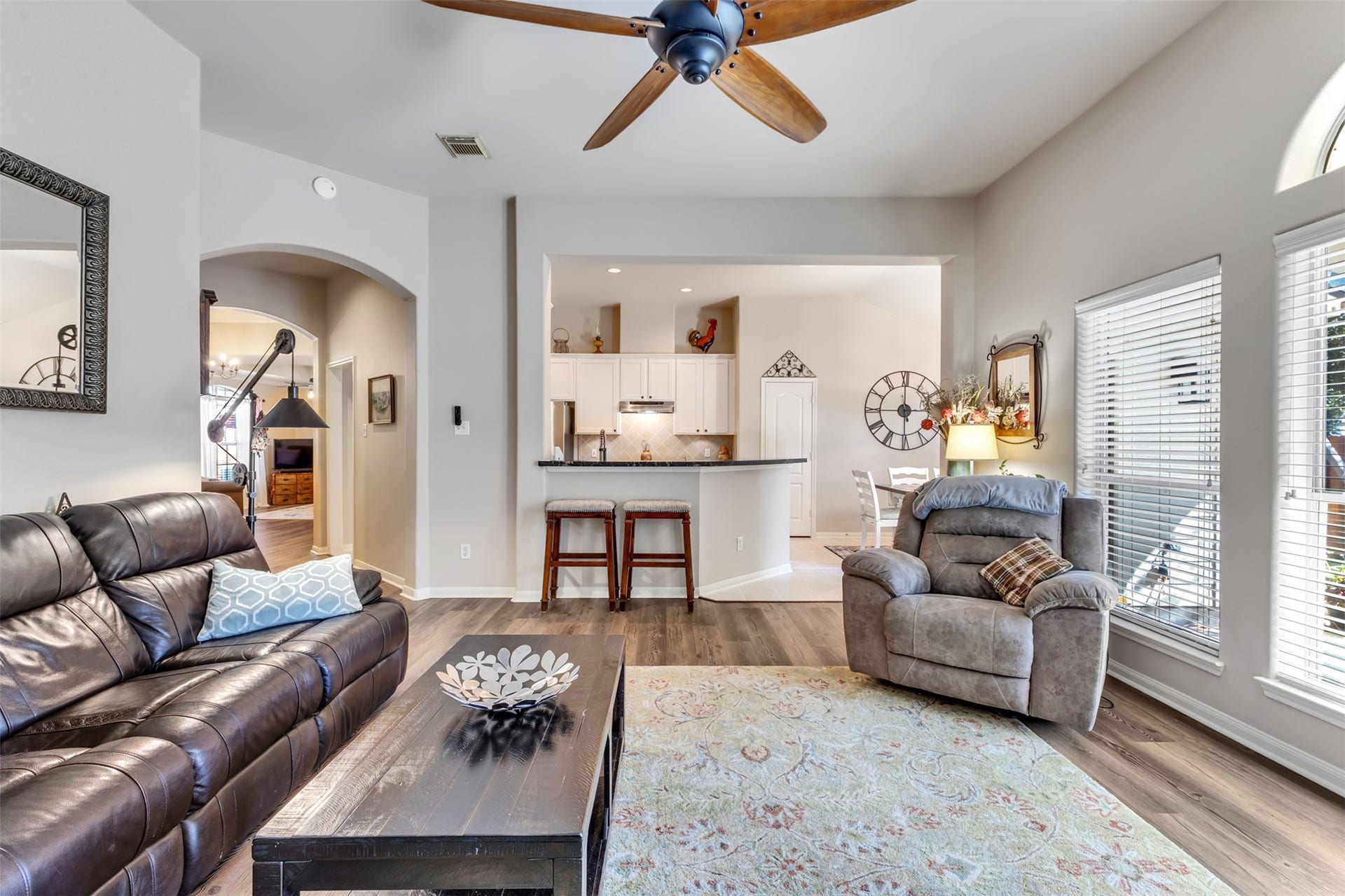 6006 Knollwood Trail, Spring, TX 77373 6006 Knollwood Trail, Spring, TX 77373