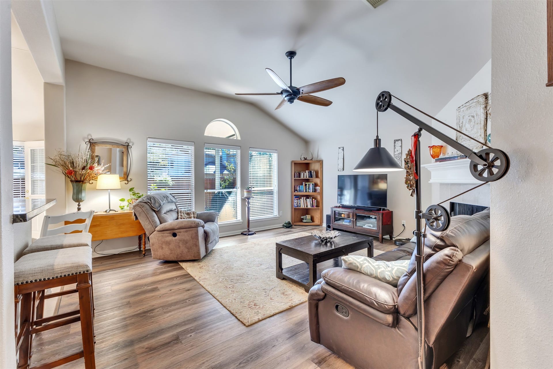 6006 Knollwood Trail, Spring, TX 77373 6006 Knollwood Trail, Spring, TX 77373