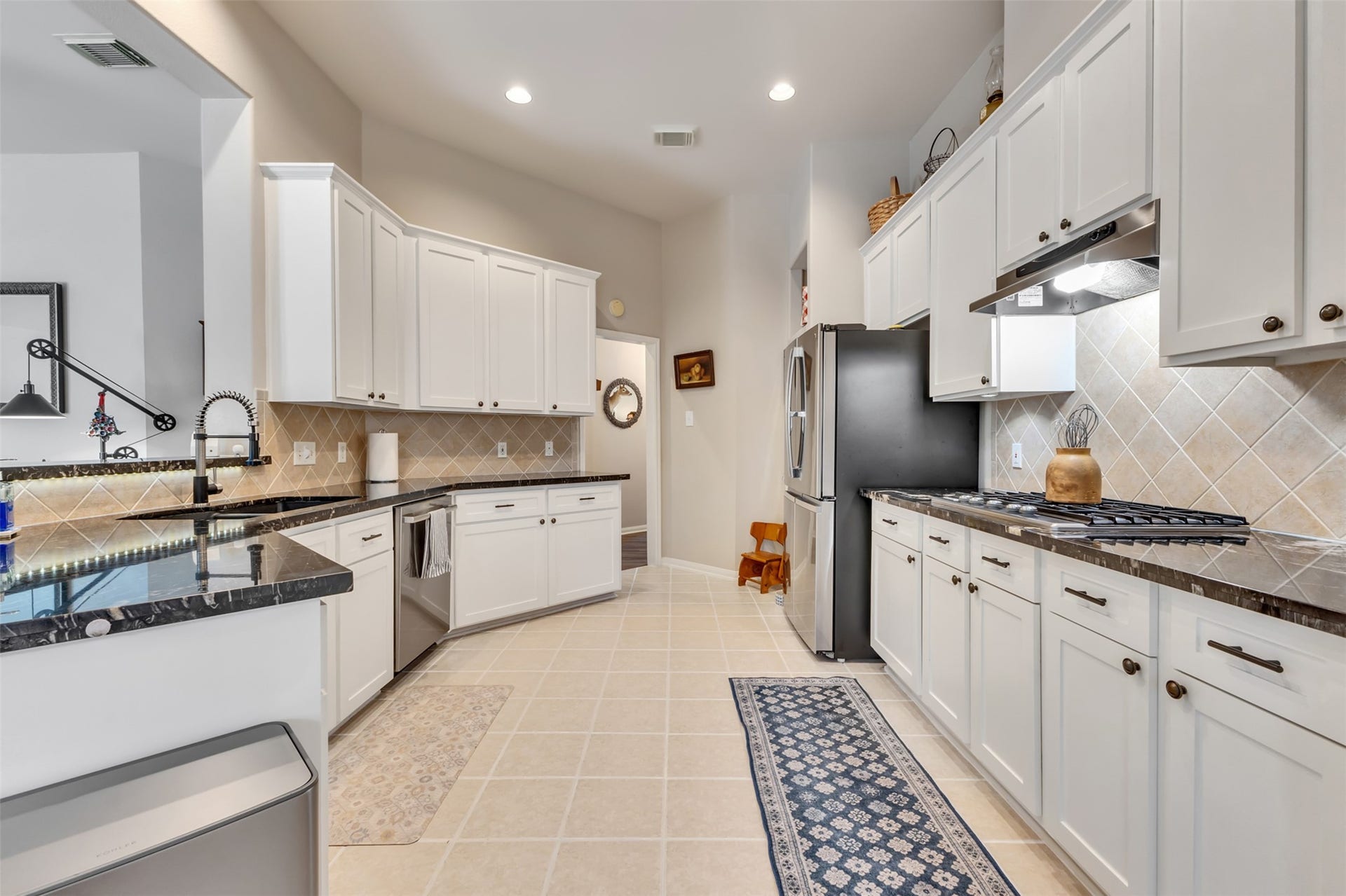 6006 Knollwood Trail, Spring, TX 77373 6006 Knollwood Trail, Spring, TX 77373