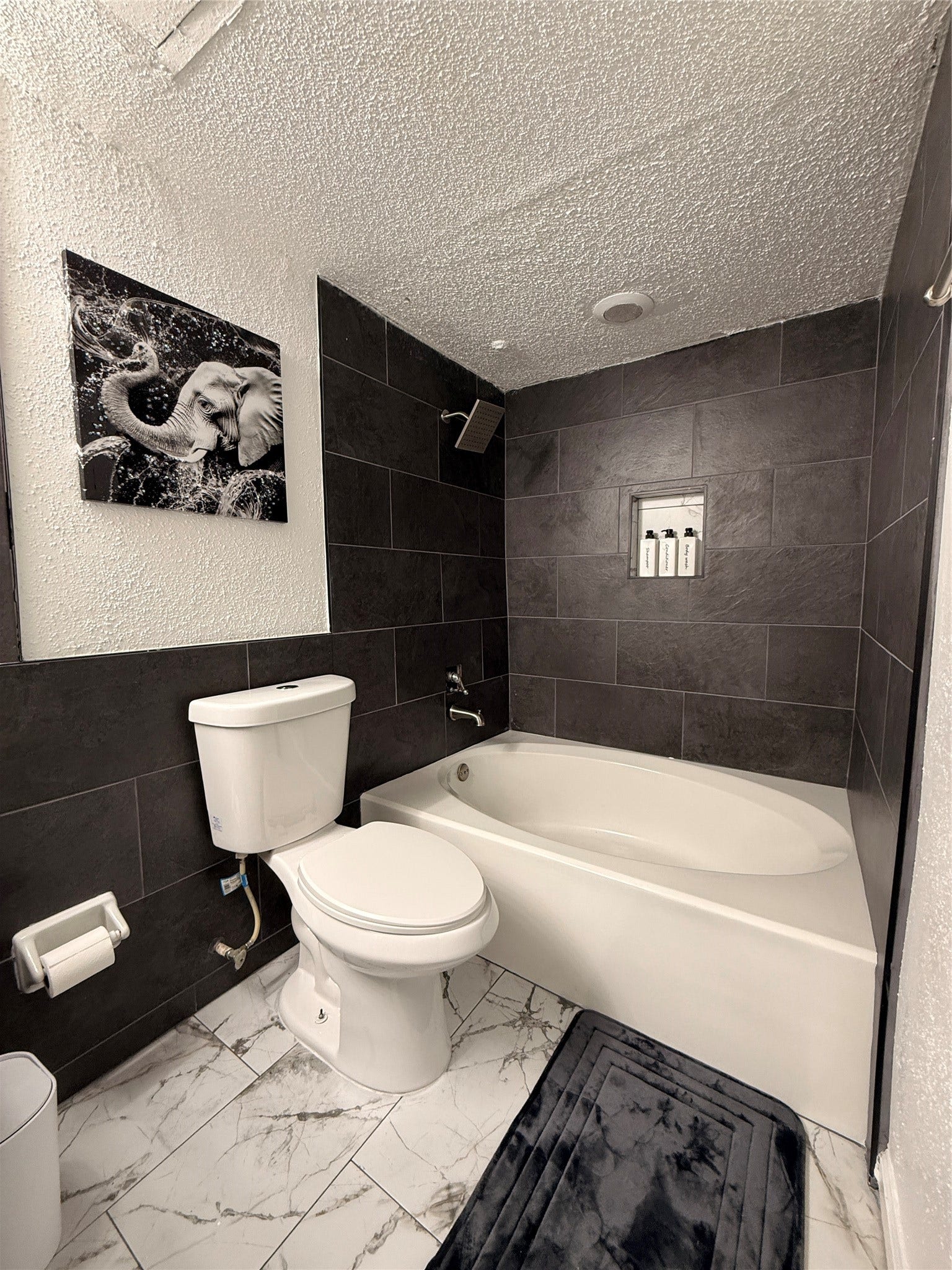 2830 S Bartell Drive, #211, Houston, TX 77054