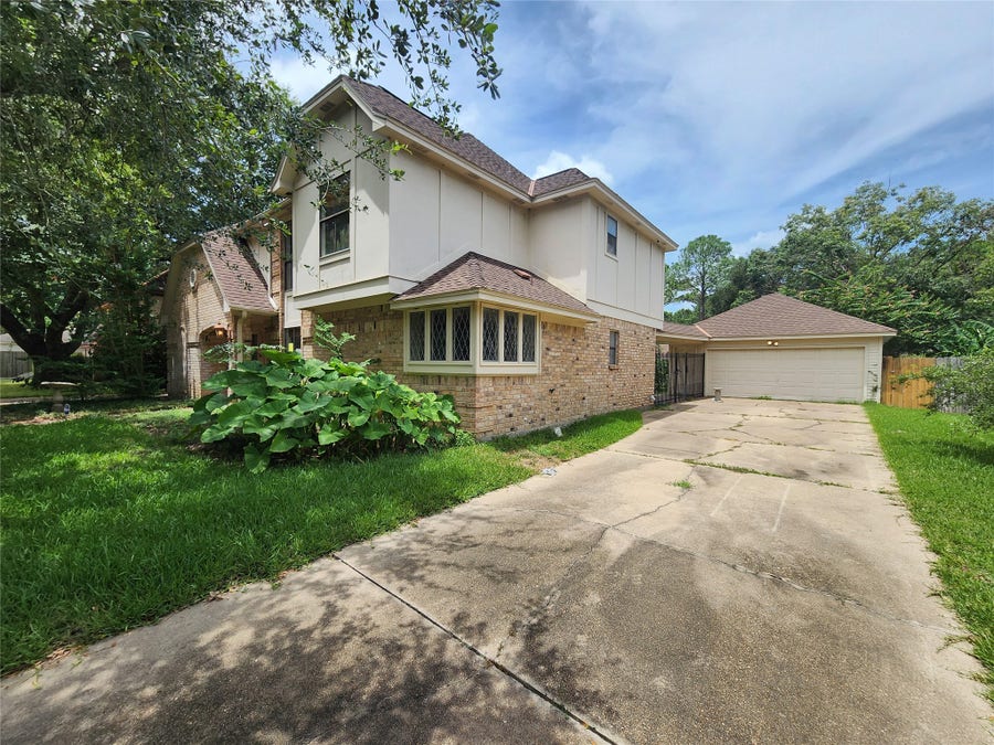 Property photo for 15714 Woodcroft Drive, Houston, TX