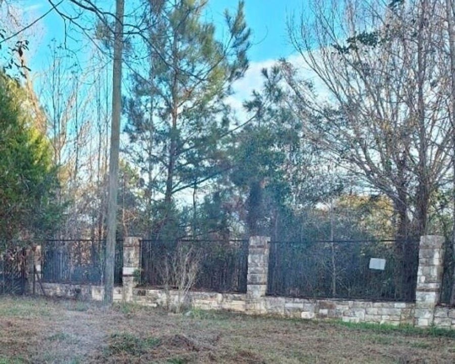 Property photo for 1302 N Lake, Splendora, TX