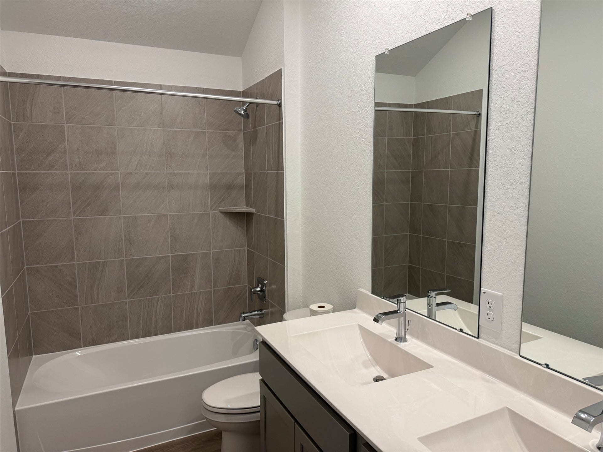 3911 Grizzly Bear Pass, Conroe, TX 77303
