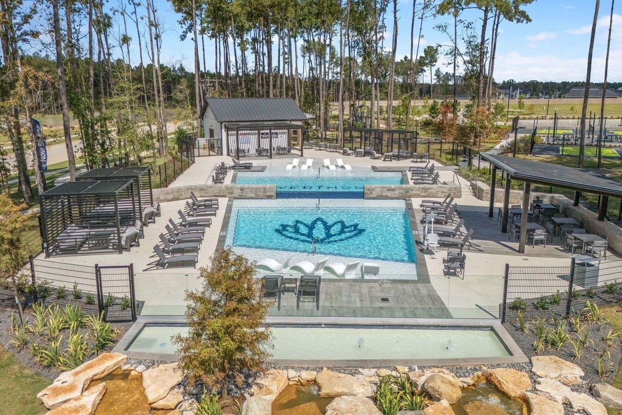 3911 Grizzly Bear Pass, Conroe, TX 77303