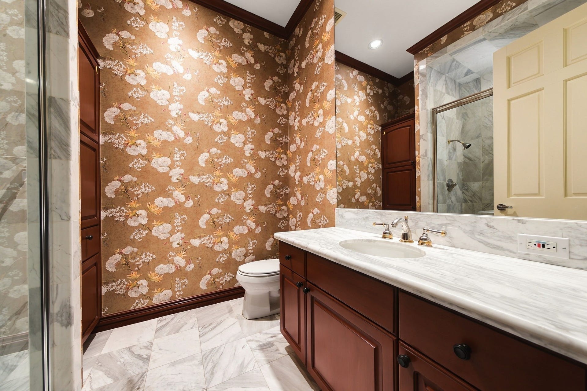 2121 Kirby Drive, #13NE, Houston, TX 77019 2121 Kirby Drive, #13NE, Houston, TX 77019