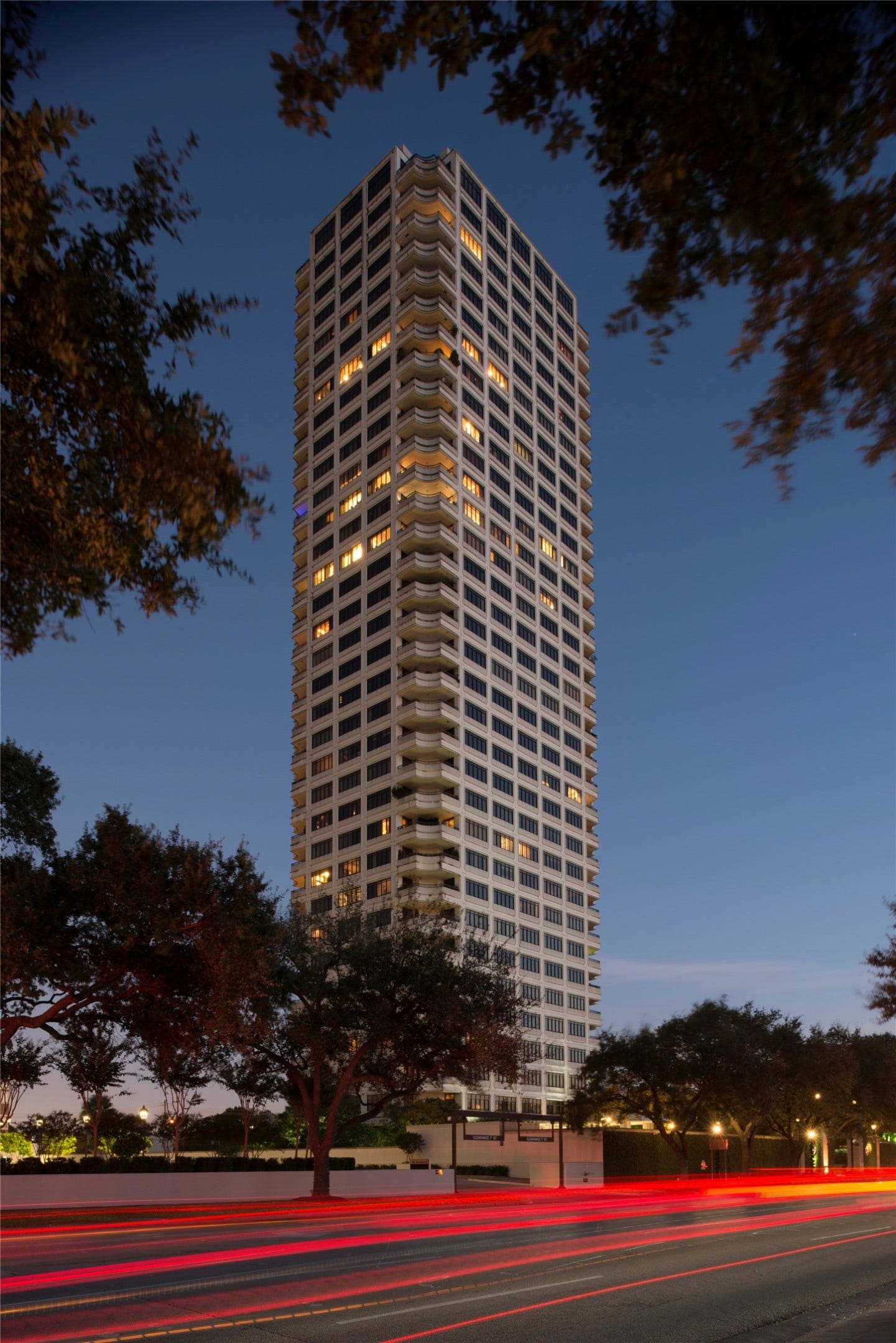 2121 Kirby Drive, #13NE, Houston, TX 77019 2121 Kirby Drive, #13NE, Houston, TX 77019