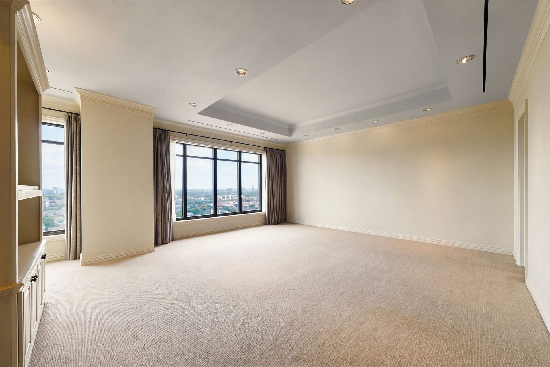 2121 Kirby Drive, #13NE, Houston, TX 77019 2121 Kirby Drive, #13NE, Houston, TX 77019