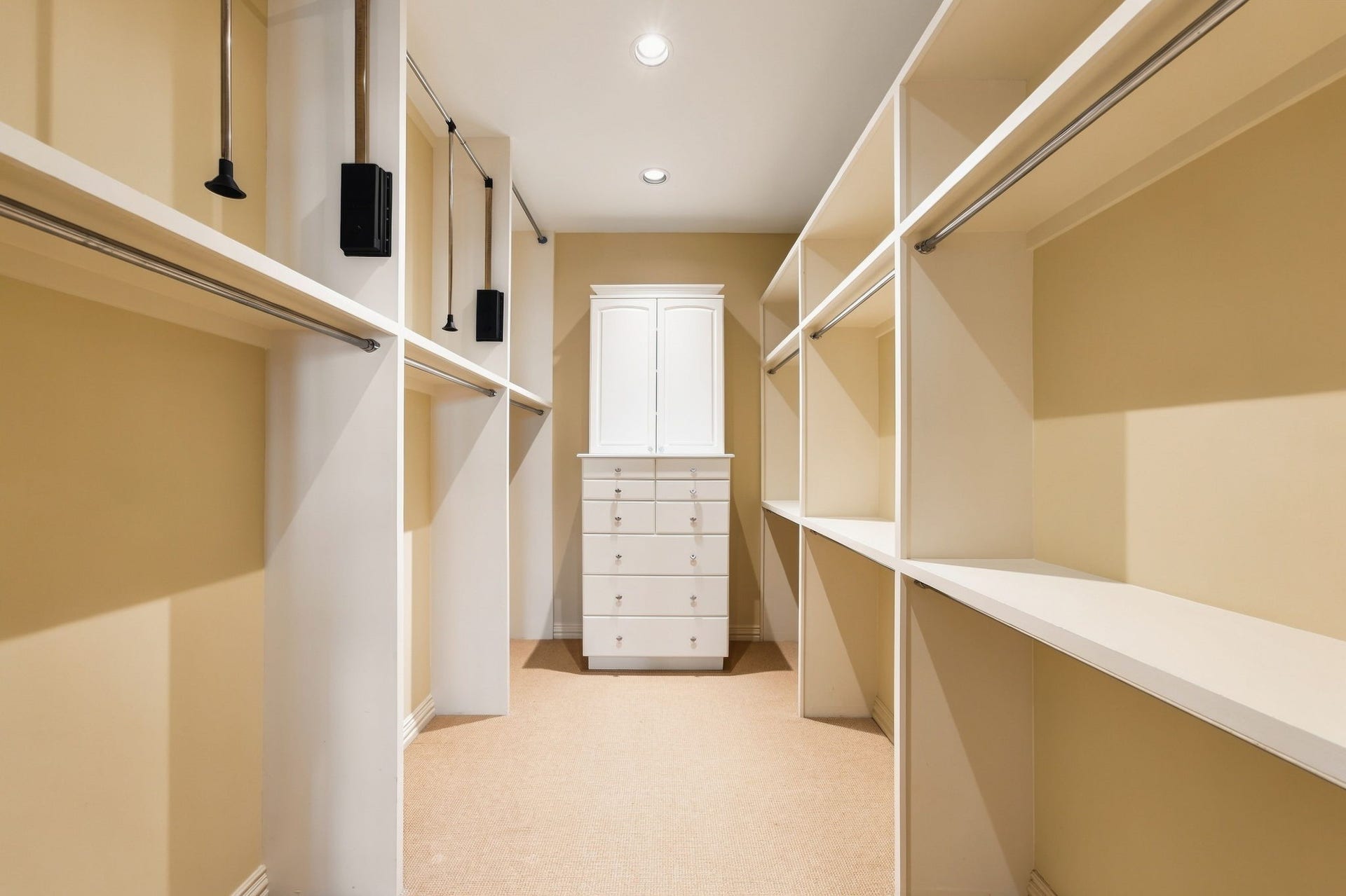 2121 Kirby Drive, #13NE, Houston, TX 77019 2121 Kirby Drive, #13NE, Houston, TX 77019