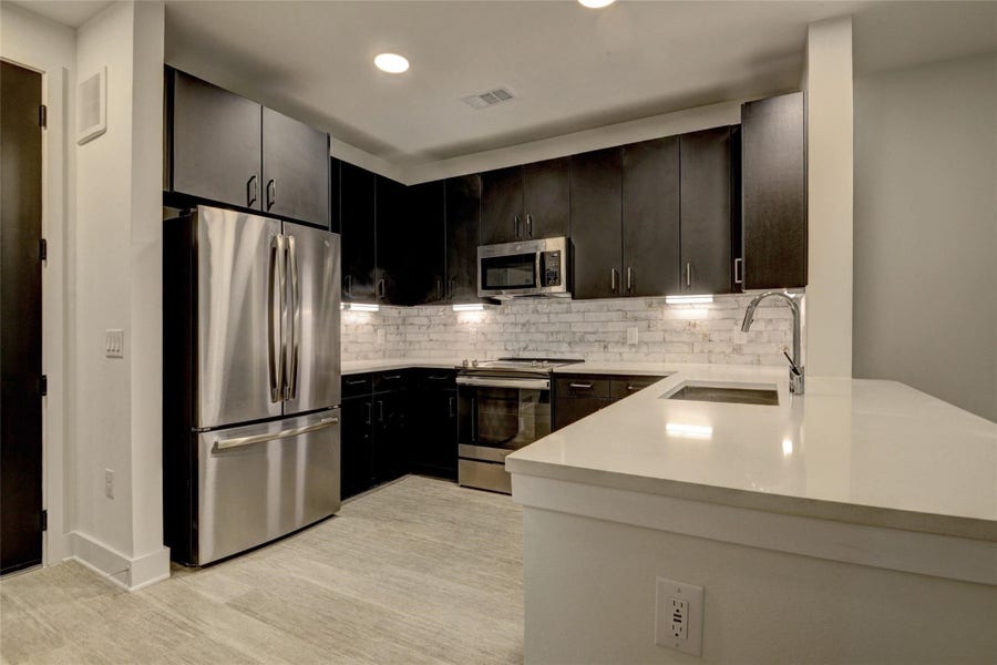 Property photo for 6400 Washington Street Avenue, #709, Houston, TX