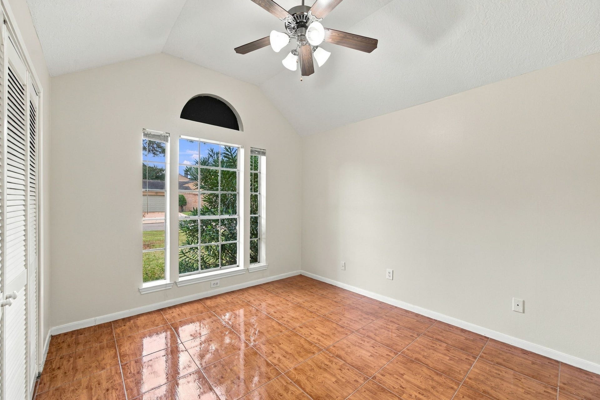 12902 Sandri Lane, Houston, TX 77077 Secondary bedroom with plenty of natural light.