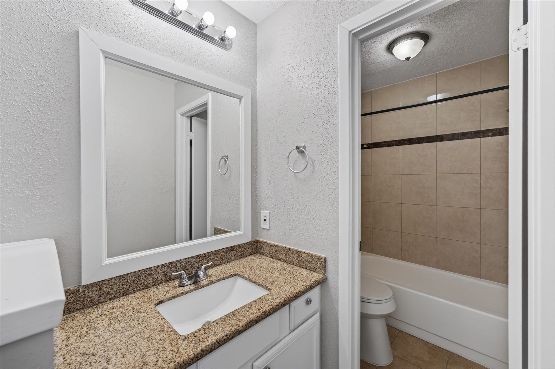 1427 Lazy Spring Drive, Missouri City, TX 77489 1427 Lazy Spring Drive, Missouri City, TX 77489