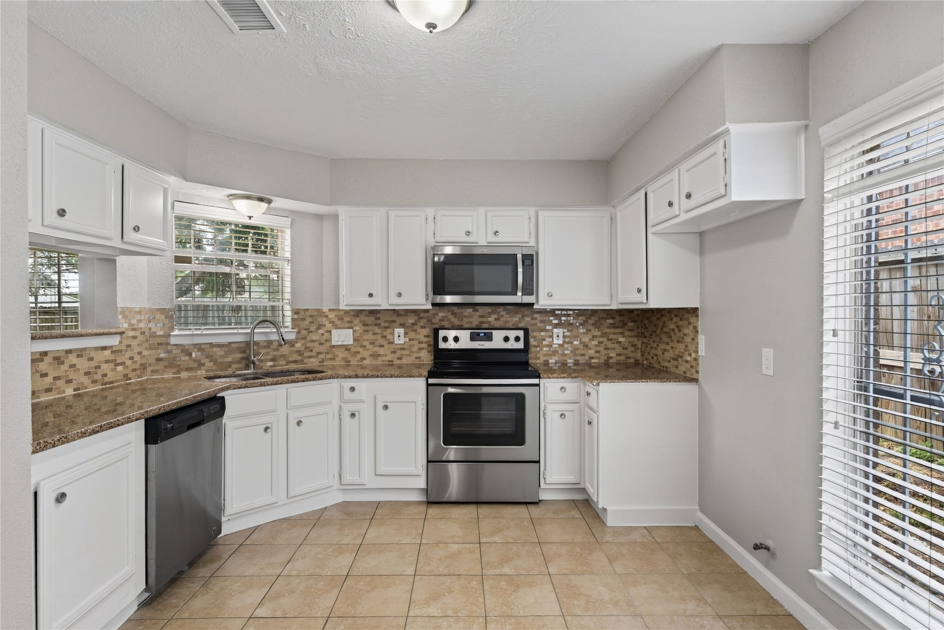 1427 Lazy Spring Drive, Missouri City, TX 77489 1427 Lazy Spring Drive, Missouri City, TX 77489