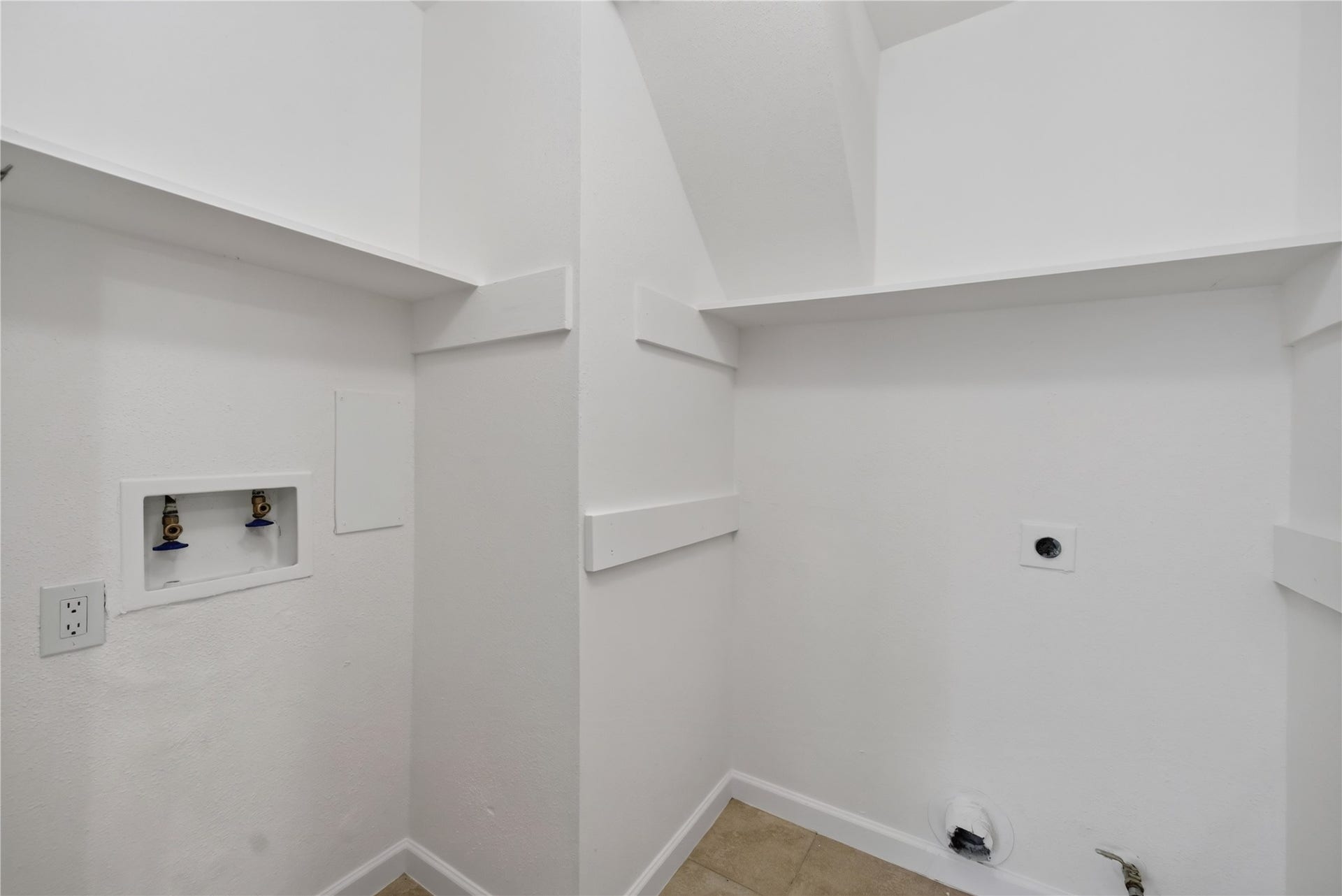 1427 Lazy Spring Drive, Missouri City, TX 77489 1427 Lazy Spring Drive, Missouri City, TX 77489