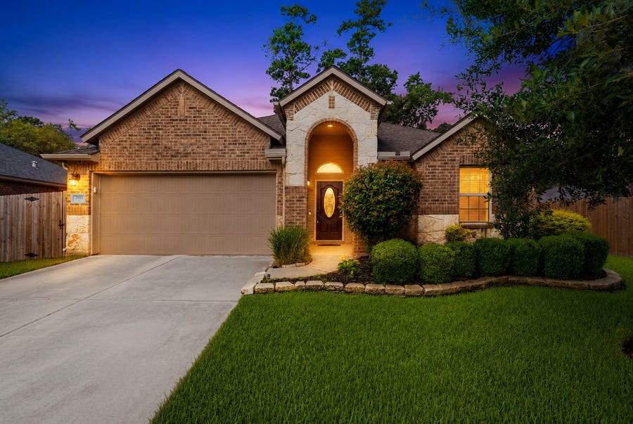 Property photo for 7611 Willow School Drive, Spring, TX
