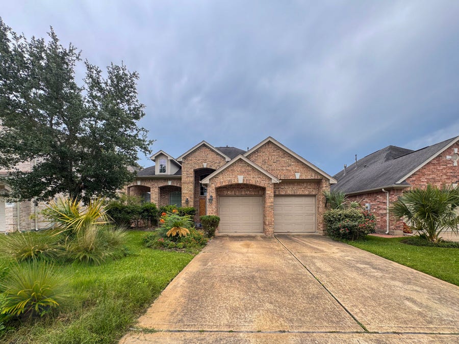 Property photo for 17903 Sugarloaf Bay Drive, Cypress, TX