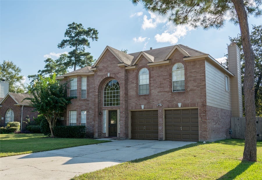 Property photo for 25727 Bearborough Drive, Spring, TX