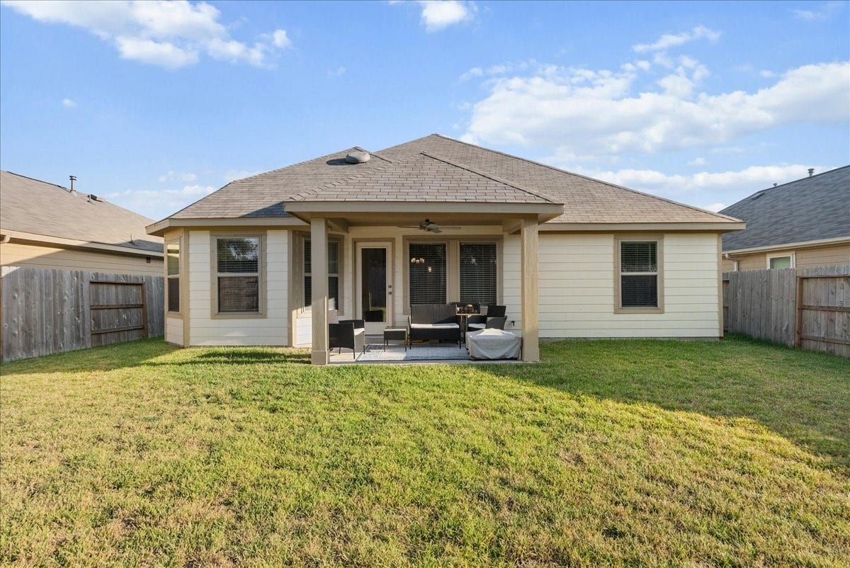 1204 Filly Creek Drive, Alvin, TX 77511 1204 Filly Creek Drive, Alvin, TX 77511