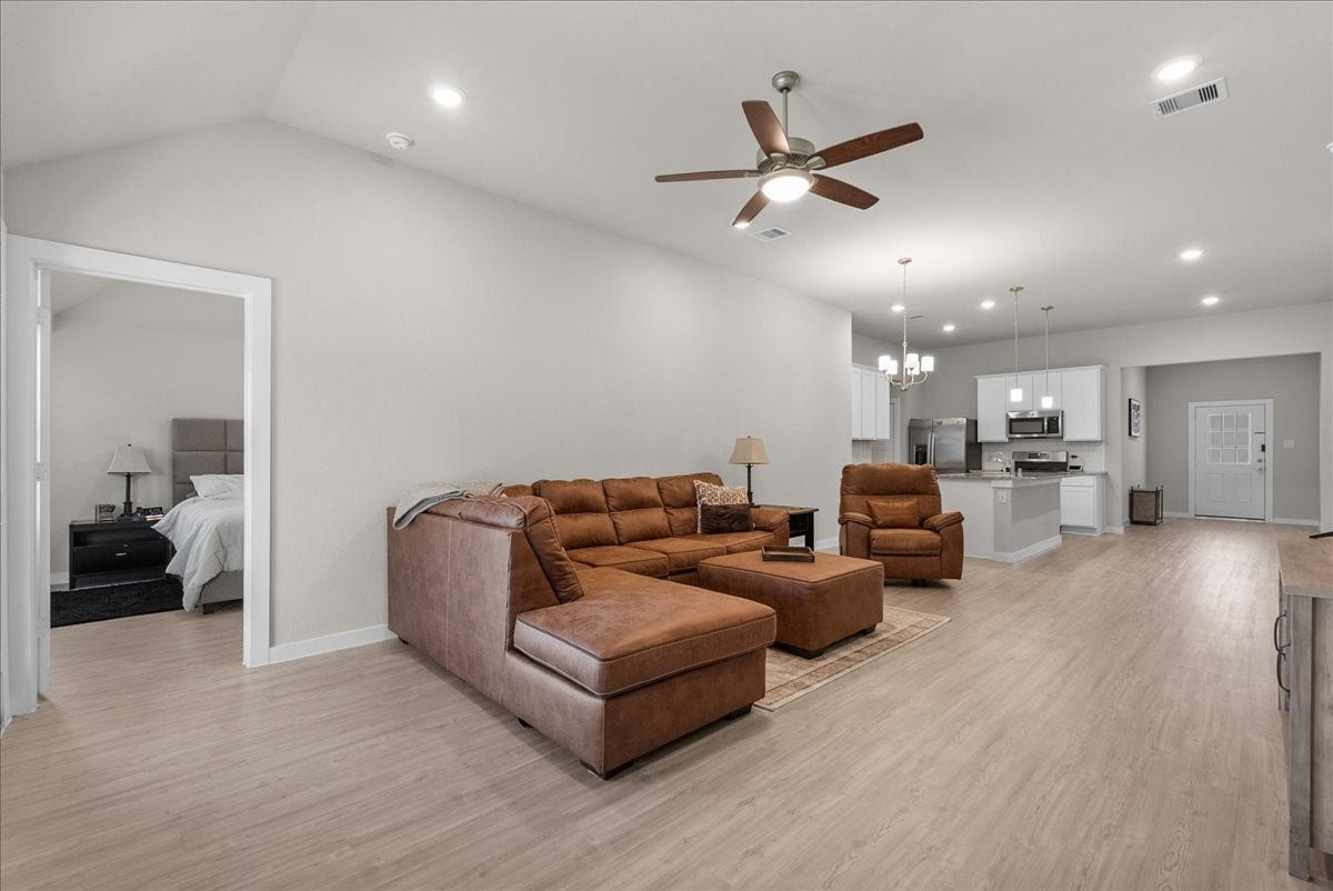 1204 Filly Creek Drive, Alvin, TX 77511 1204 Filly Creek Drive, Alvin, TX 77511