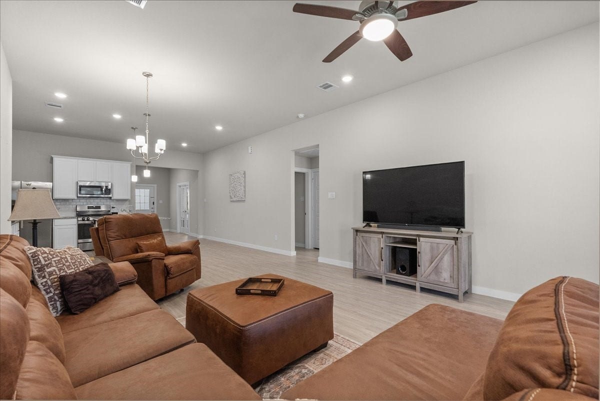 1204 Filly Creek Drive, Alvin, TX 77511 1204 Filly Creek Drive, Alvin, TX 77511
