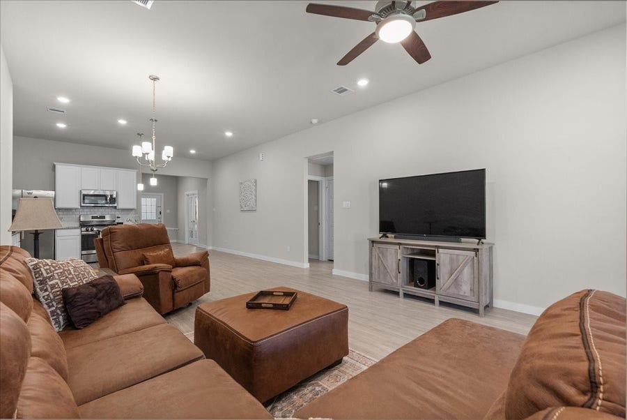 Property photo for 1204 Filly Creek Drive, Alvin, TX