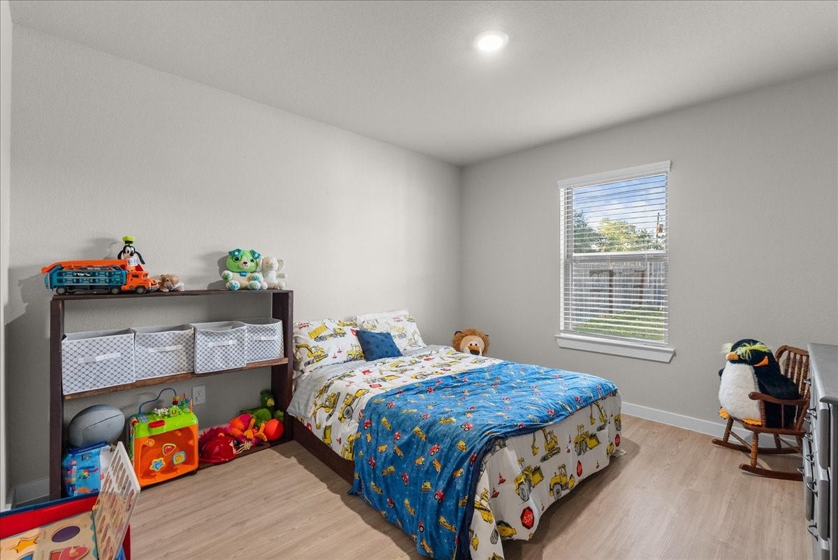 1204 Filly Creek Drive, Alvin, TX 77511 1204 Filly Creek Drive, Alvin, TX 77511