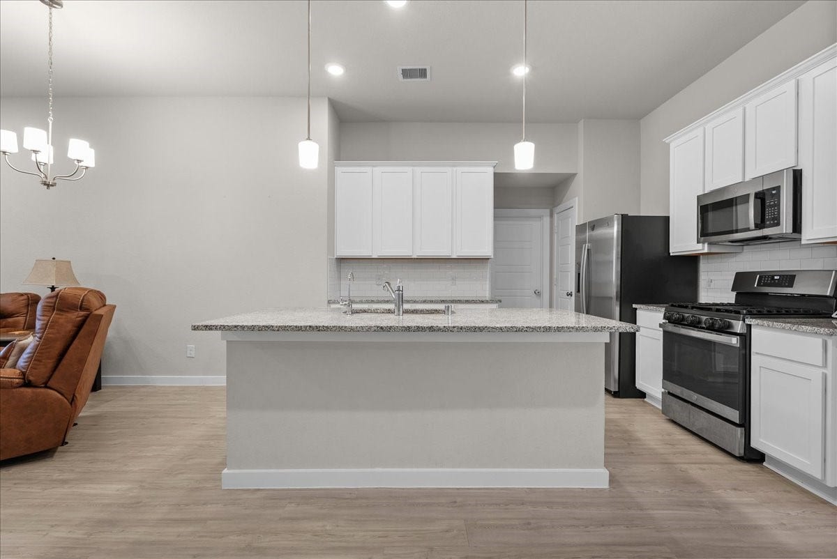 1204 Filly Creek Drive, Alvin, TX 77511 1204 Filly Creek Drive, Alvin, TX 77511