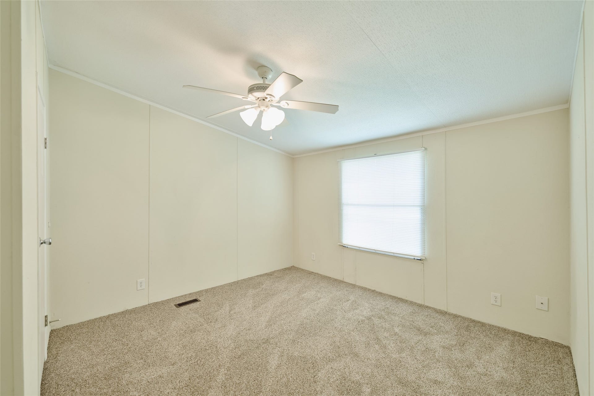 16500 Brittany Way, Conroe, TX 77306 16500 Brittany Way, Conroe, TX 77306