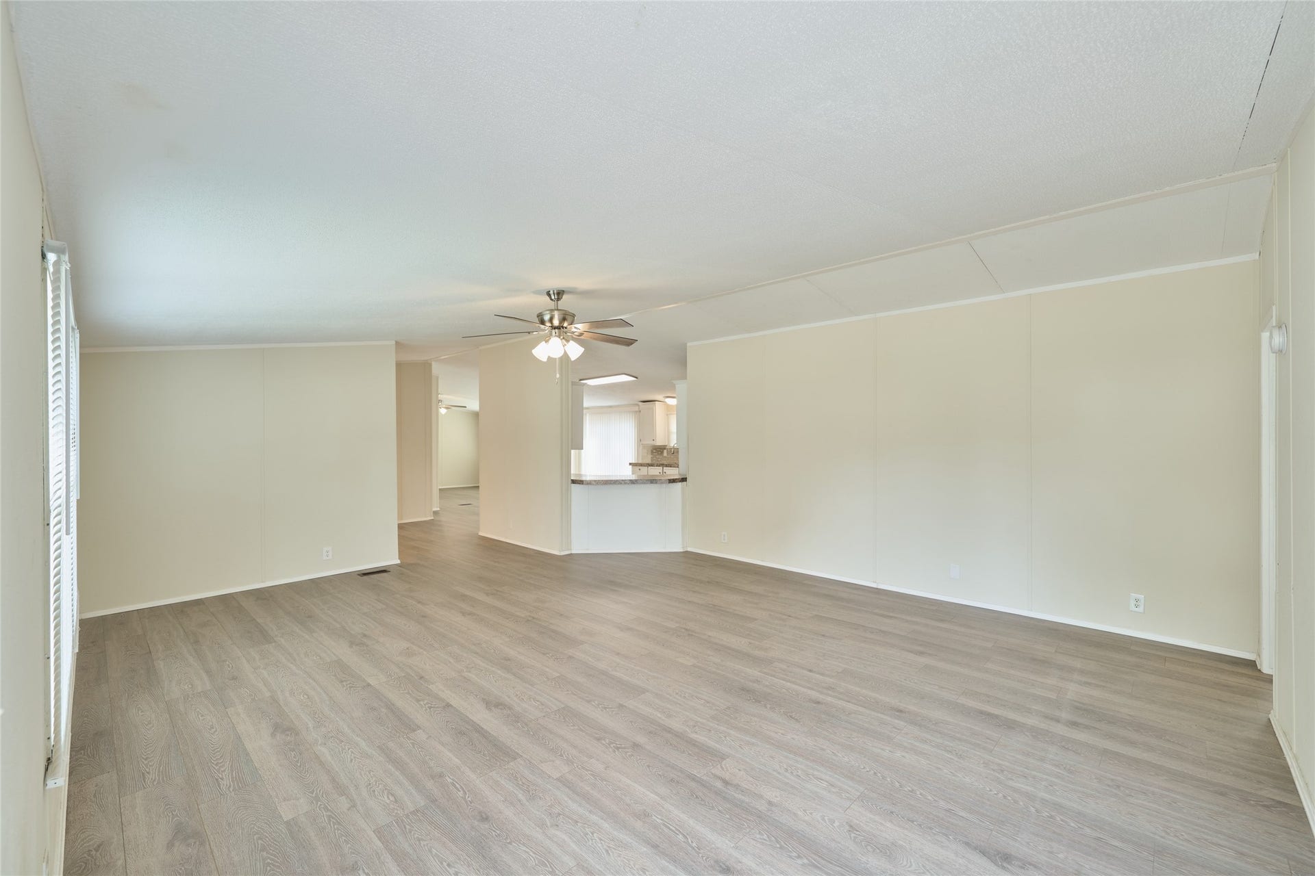 16500 Brittany Way, Conroe, TX 77306 16500 Brittany Way, Conroe, TX 77306