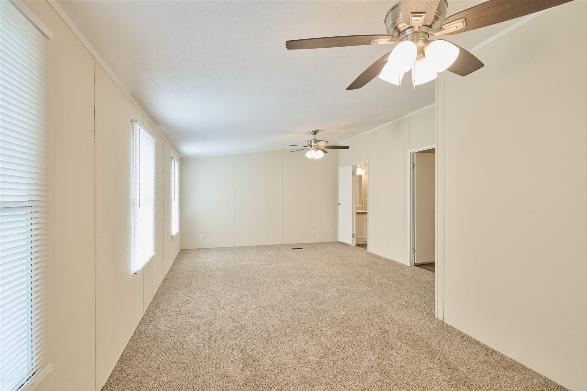 16500 Brittany Way, Conroe, TX 77306 16500 Brittany Way, Conroe, TX 77306