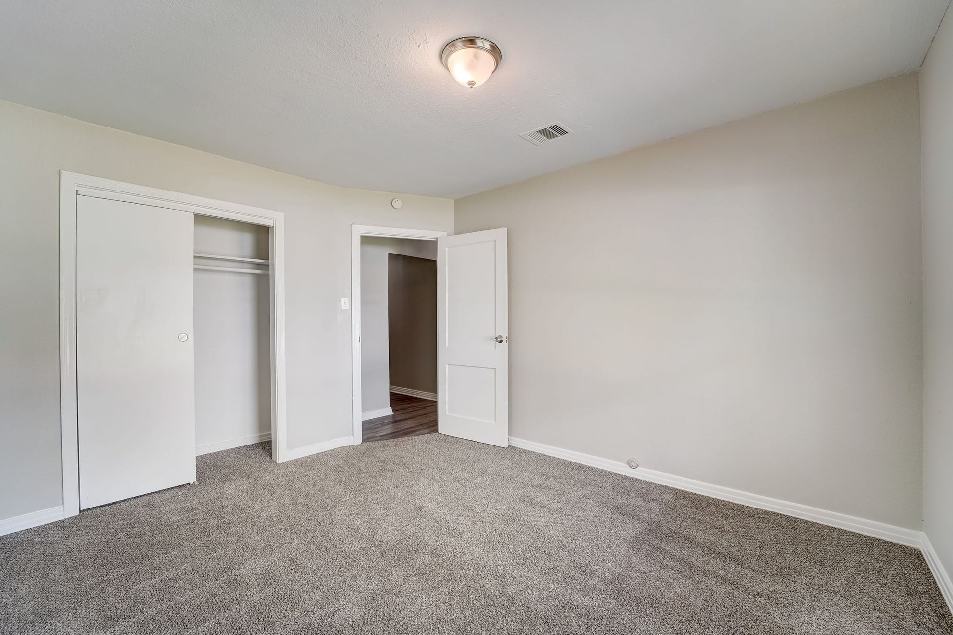 1420 Foreman Street, La Marque, TX 77568 1420 Foreman Street, La Marque, TX 77568