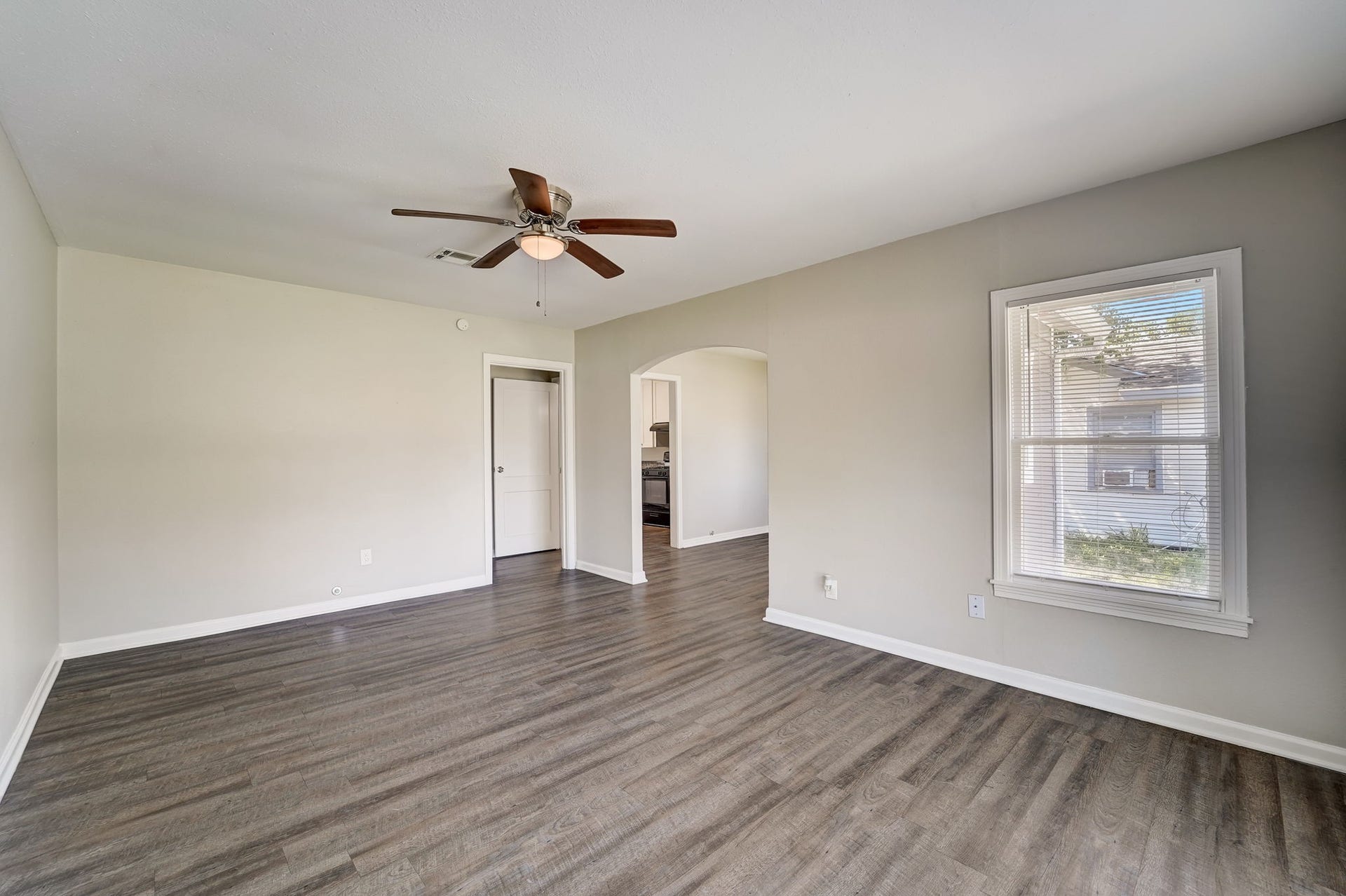 1420 Foreman Street, La Marque, TX 77568 Walk into the bright living room, vinyl flooring in the main living areas.